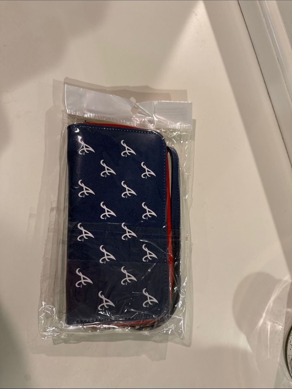 Atlanta Braves wristlet wallet